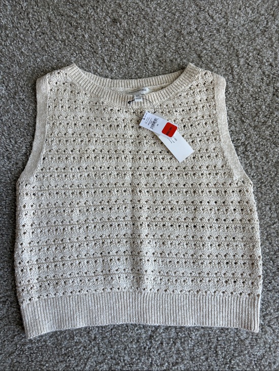 Banana Republic Tops - Banana Republic Cream Open-Knit Sleeveless Tank